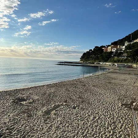 Mambo 3* Laigueglia