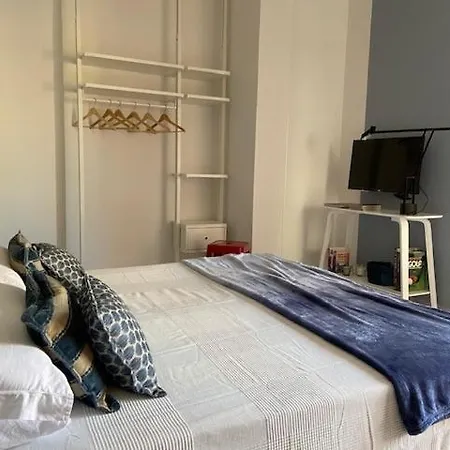 Mambo Hotel 3*